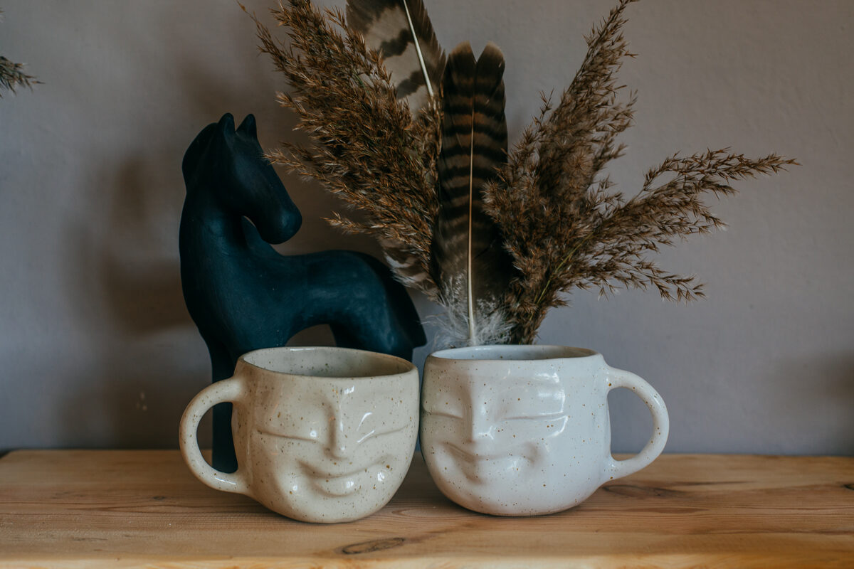 Mug | Spotted stoneware