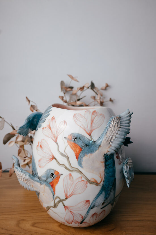 Bezdelīgas | Porcelāna spārnu vāze