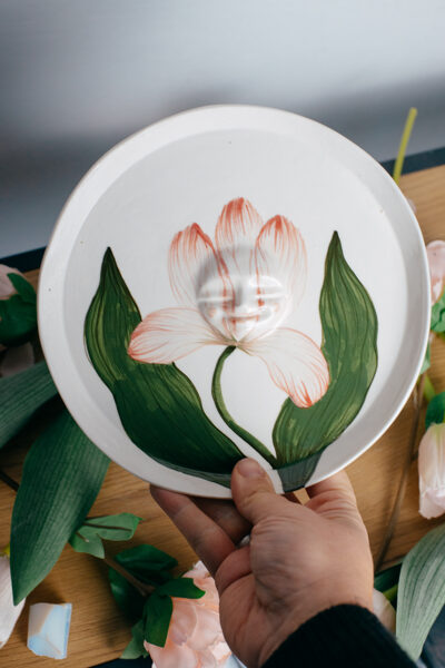 Tulpes | Porcelāna šķīvis ar reljefu